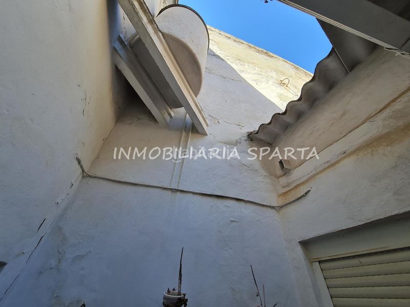 Foto 9e0d8406-ff08-44e7-b151-84b16af31099. Casa adosada en calle concejal jiménez becerril 14 ¡fantástica céntrica casa de pueblo! en Sanlúcar la Mayor