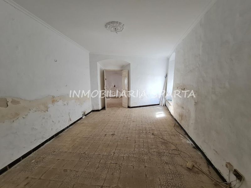 Foto a6215804-0e0d-424b-af60-e5a9f2f6007c. Casa adosada en calle concejal jiménez becerril 14 ¡fantástica céntrica casa de pueblo! en Sanlúcar la Mayor