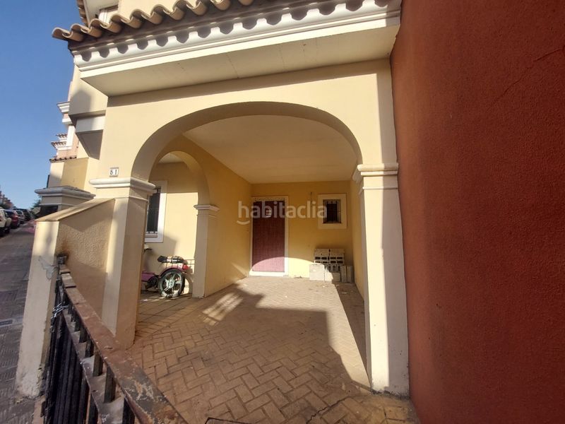Foto 00bd2f7e-3e5c-42dd-b931-0e16f328a1b8. Semi detached house in calle camilo josé cela 51 in Castilleja de Guzmán