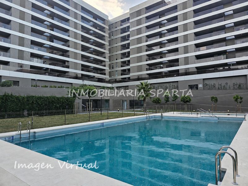 Foto 523cbe22-65b0-4ba2-a97f-220d22cfa874. Lloguer pis amb calefacció piscina a Aljamar Tomares