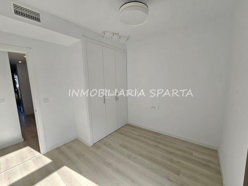 Foto 3a5a3e99-fdd4-419c-83d0-b93ef21774b4. Rent flat with heating pool in Aljamar Tomares