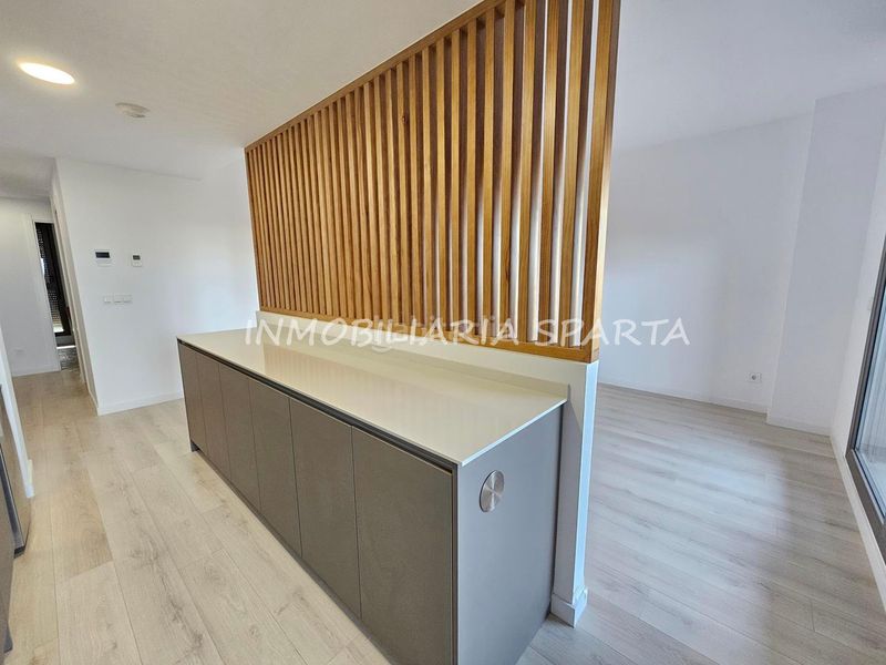 Foto 7d5134c9-e29f-498b-ad76-7b79b4c4c1a6. Rent flat with heating pool in Aljamar Tomares