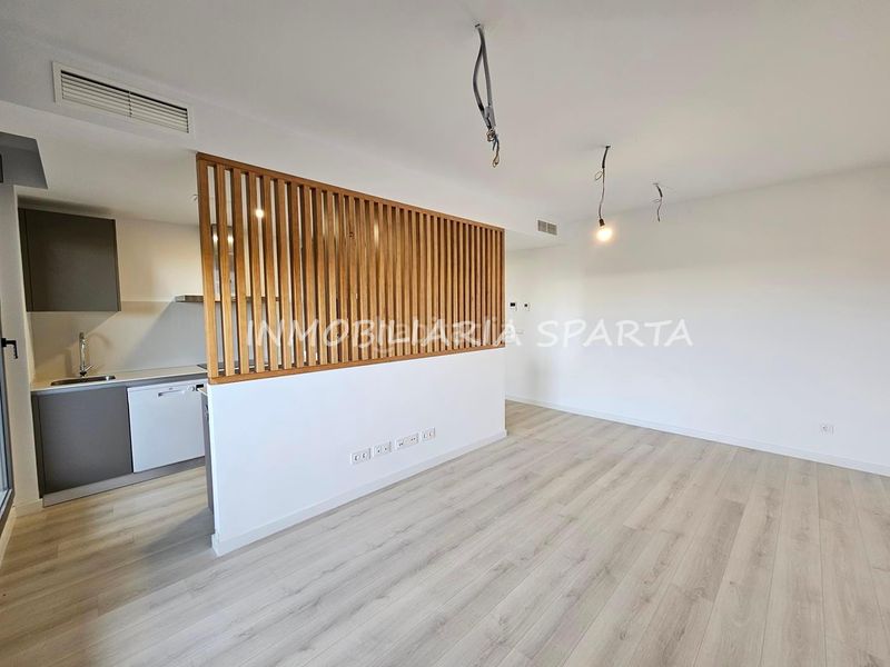 Foto e9f46d55-33da-4f4d-9297-efb103a83f96. Rent flat with heating pool in Aljamar Tomares