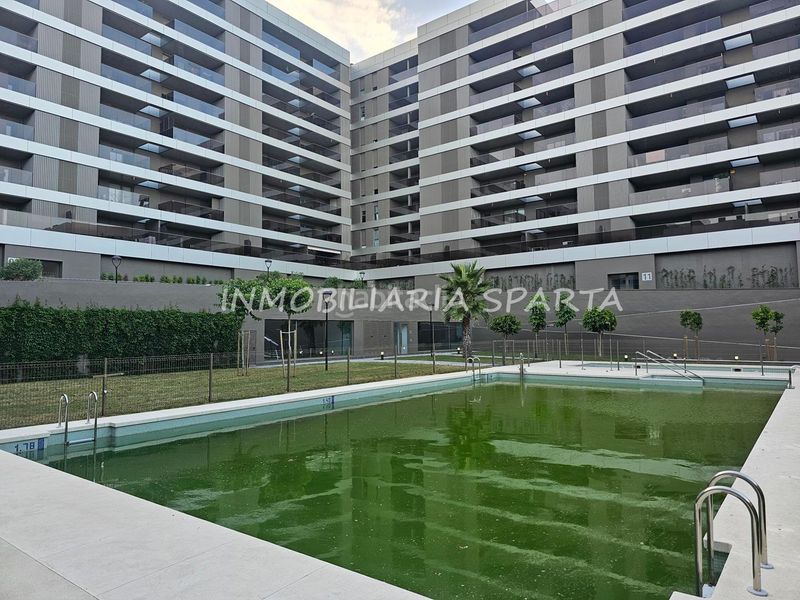 Foto f22c9cd0-0d2a-44ba-b6fb-7f566b2316ec. Rent flat with heating pool in Aljamar Tomares