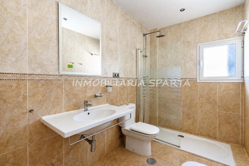 Foto 424deea8-9708-4c71-9055-0b1f4cc28eb7. Xalet a calle zurbarán 11 a Loreto Espartinas