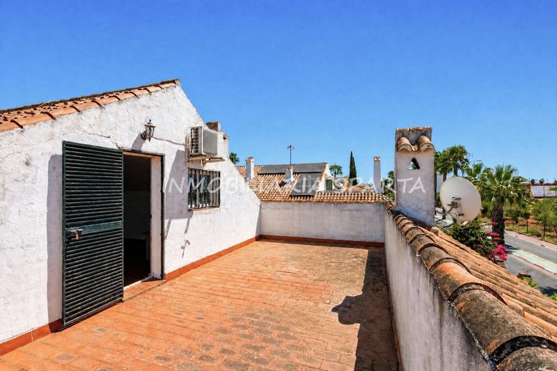 Foto 42b189bf-3ad2-4d01-84e2-8bfcedead0b5. Xalet a calle zurbarán 11 a Loreto Espartinas