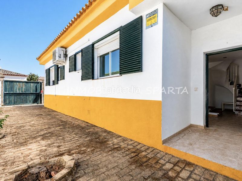 Foto 4d97703f-8587-4d06-828d-d35638acca1c. Xalet a calle zurbarán 11 a Loreto Espartinas