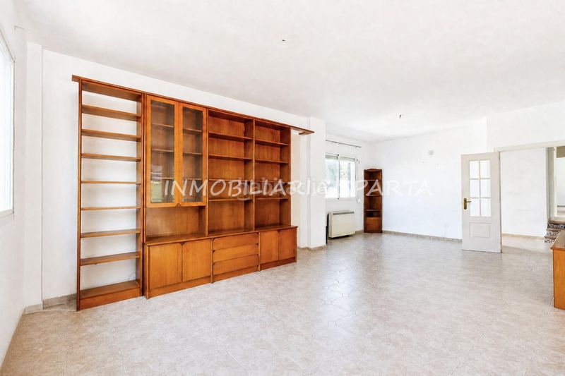 Foto a39c9a56-ad11-4566-aca1-cecde9f8d2a8. Xalet a calle zurbarán 11 a Loreto Espartinas