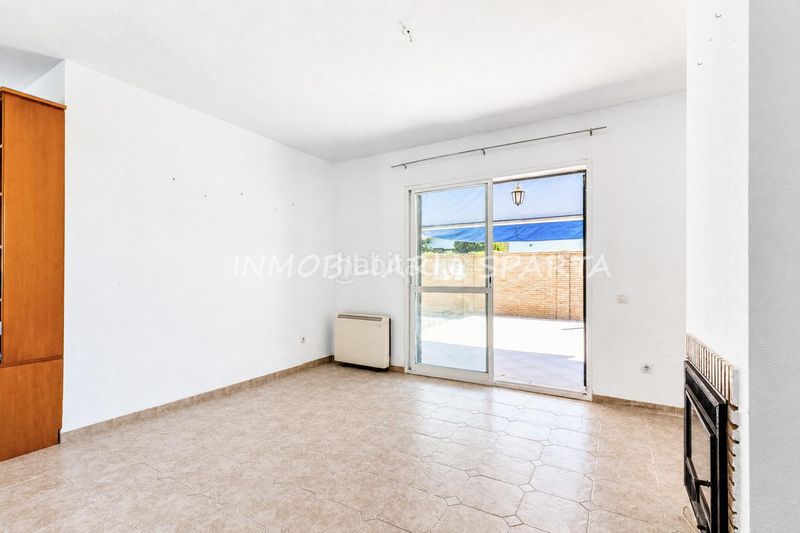 Foto bd571d1a-8baa-4280-a15c-a481c308ae49. Xalet a calle zurbarán 11 a Loreto Espartinas