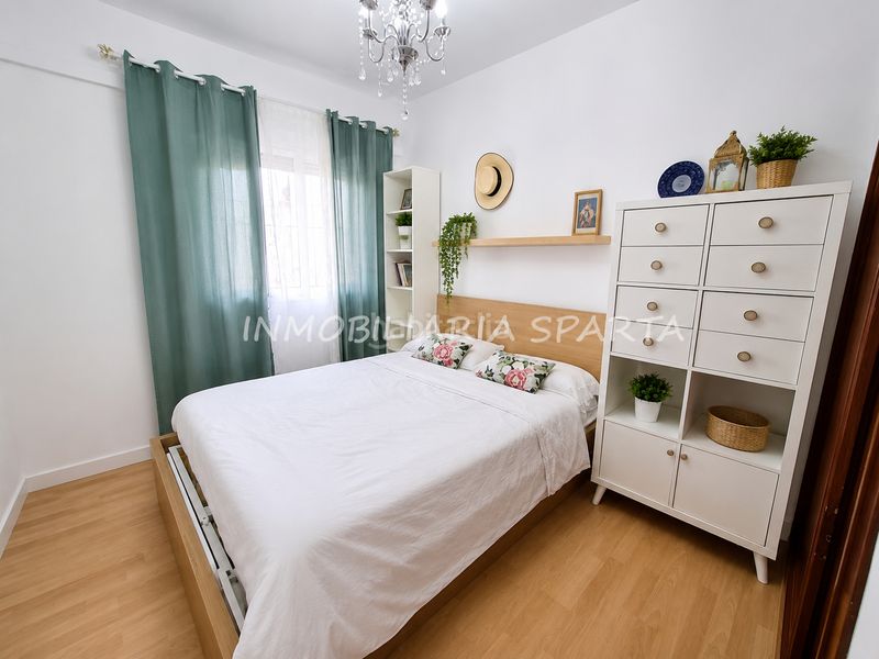 Foto 4ac34abe-eaf7-4928-acd3-eb9aa798e069. Maison jumelée dans calle alonso de molina 136 dans Santiponce
