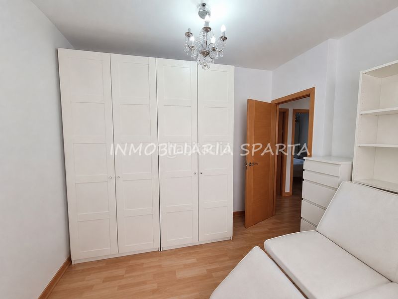 Foto 68dc6b5d-1aba-4bed-bd05-1a4da75336e6. Maison jumelée dans calle alonso de molina 136 dans Santiponce
