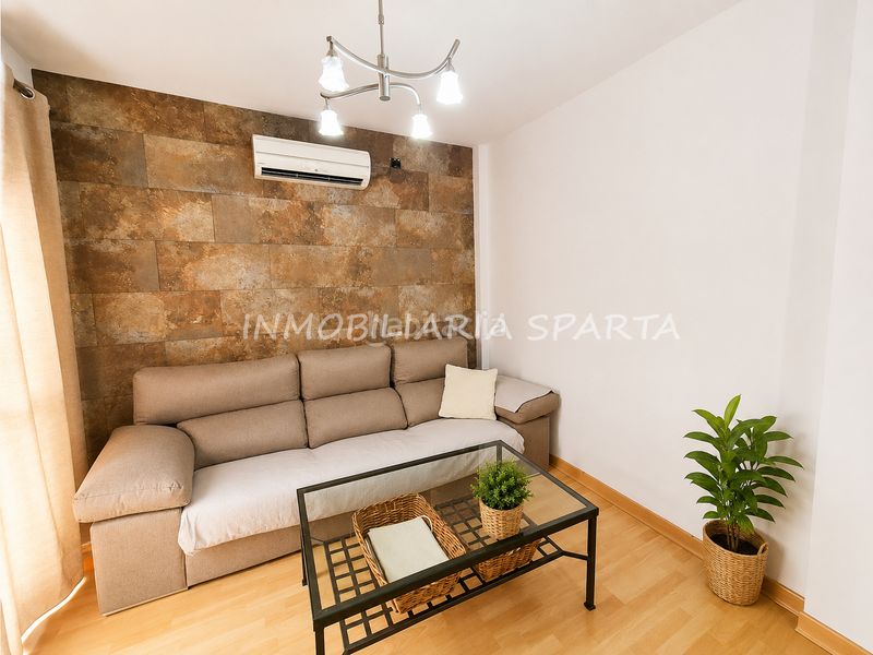 Foto a0bff5b6-ded9-4d5b-ac91-118ad85ece0c. Maison jumelée dans calle alonso de molina 136 dans Santiponce
