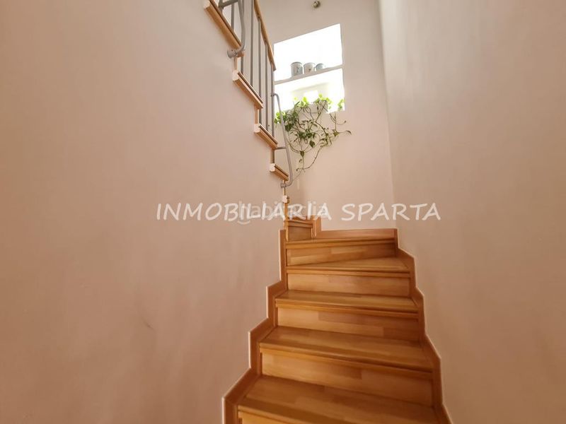 Foto d49acdc9-63d4-4625-ae69-34bb51e886b8. Maison jumelée dans calle alonso de molina 136 dans Santiponce