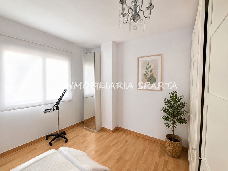 Foto efec123e-f6b0-4d73-b3e2-0f3206c29c5a. Maison jumelée dans calle alonso de molina 136 dans Santiponce