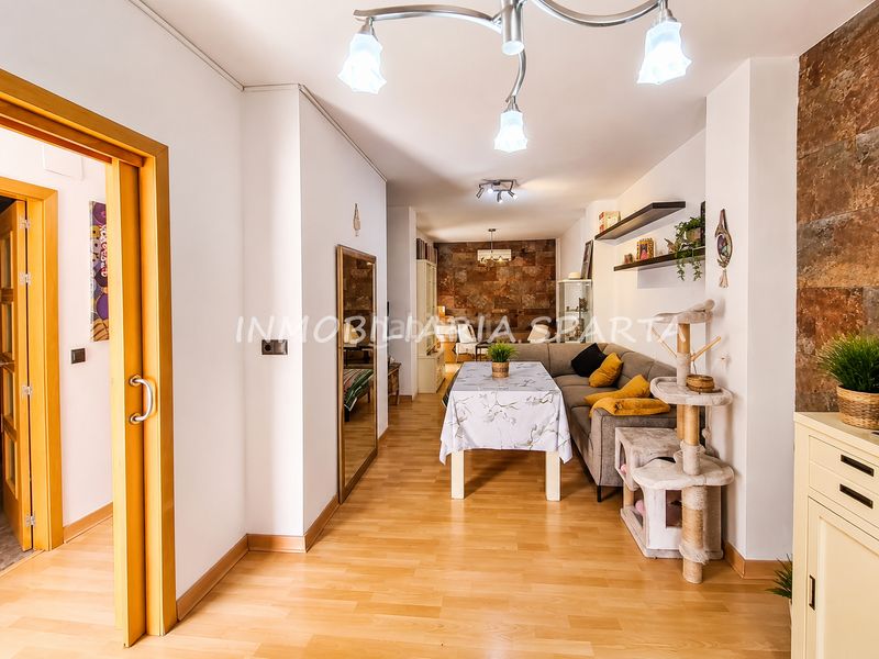 Foto f2a710a9-9615-4277-9ba3-db7e057639bc. Maison jumelée dans calle alonso de molina 136 dans Santiponce