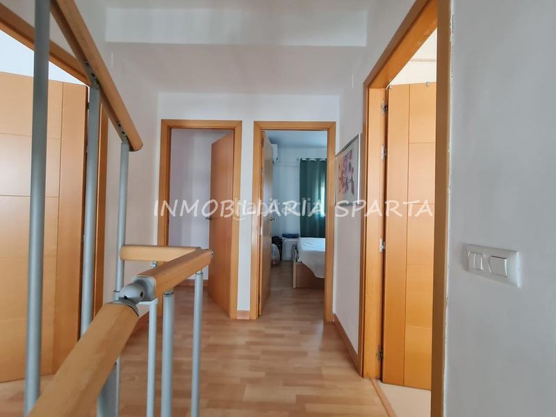 Foto fe2827e3-646c-4a68-b658-5a33a7d2aa99. Maison jumelée dans calle alonso de molina 136 dans Santiponce