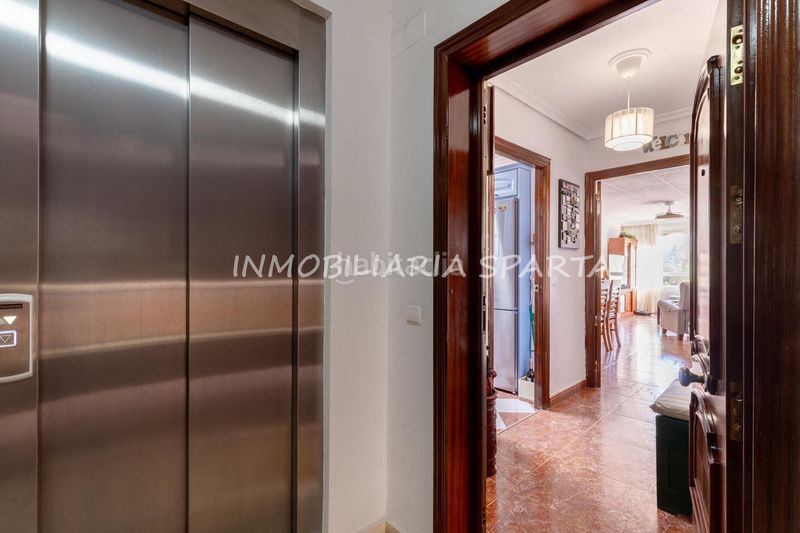 Foto 02e434f9-9938-4c12-87b1-6cdda2f9527c. Appartamento in barriada de san diego 23 in Pino Montano - Consolación Sevilla