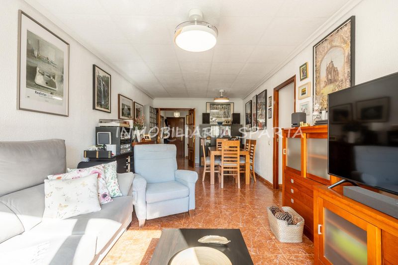 Foto 551843d6-6013-494f-bafe-8f186143bea0. Appartamento in barriada de san diego 23 in Pino Montano - Consolación Sevilla