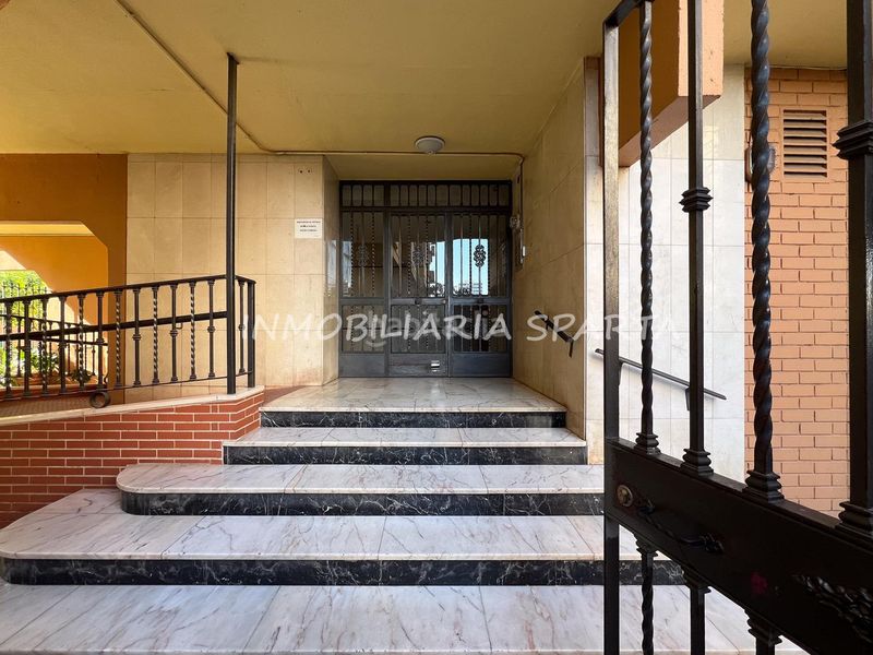 Foto f2a5fd41-7f14-49f3-b498-e1a1f7ea174f. Appartamento in barriada de san diego 23 in Pino Montano - Consolación Sevilla