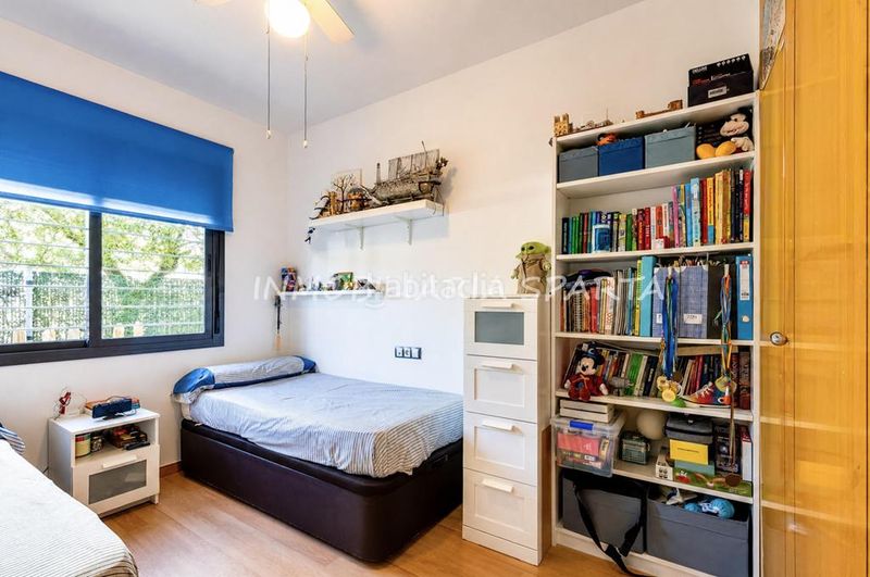 Foto b104e511-8575-4467-b03d-fd985cada8b9. Pis a calle presidente adolfo suárez 1 a Colegio Europa Espartinas