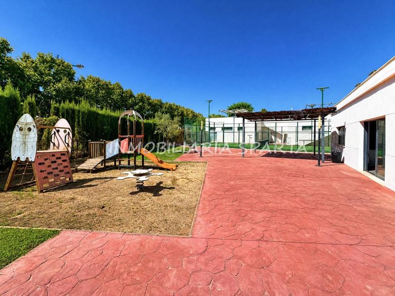 Foto d02f4462-5a21-4762-8b89-9b65a8a33b5b. Pis a calle presidente adolfo suárez 1 a Colegio Europa Espartinas