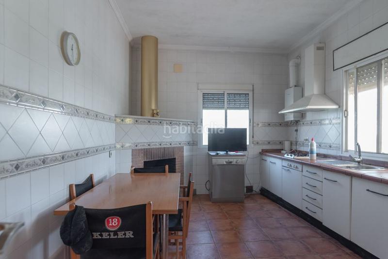 Foto 24218c16-ca13-49ff-855e-db38dc3f068b. Xalet amb aparcament piscina a Oromana Alcalá de Guadaira