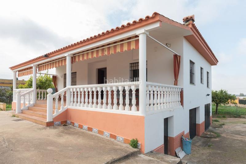 Foto 301c80fb-910e-4812-8d30-769c5148d70d. Xalet amb aparcament piscina a Oromana Alcalá de Guadaira