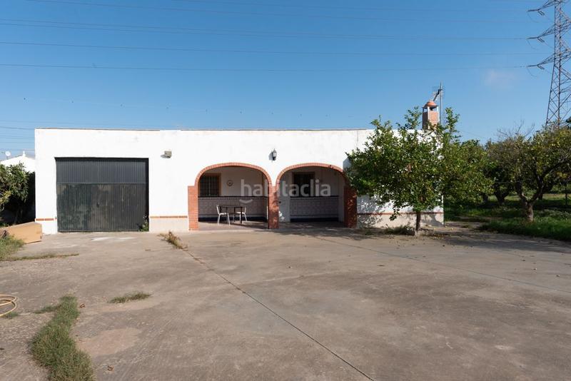 Foto 6b5c9a46-9306-47b2-99d9-6a2db8de7aec. Xalet amb aparcament piscina a Oromana Alcalá de Guadaira