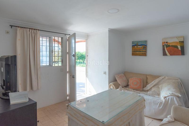 Foto e817cdf5-d5a4-4739-8054-cd83609937a6. Xalet amb aparcament piscina a Oromana Alcalá de Guadaira