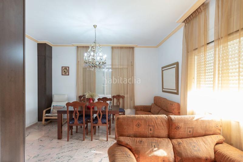 Foto ebd3daa9-9737-41e1-bbf2-bcbc49c54148. Xalet amb aparcament piscina a Oromana Alcalá de Guadaira