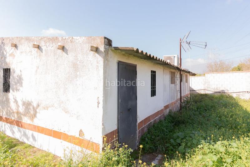 Foto f8830b4d-ceef-4a92-86b9-51954972885e. Xalet amb aparcament piscina a Oromana Alcalá de Guadaira