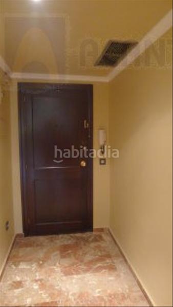 Foto a76c055c-765a-4b82-8376-3de4e6a819aa. Alquiler piso  en alquiler en nervión avda. andalucía, 4 dormitorios. en Sevilla