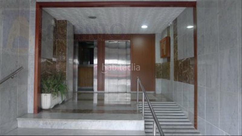 Foto d8dba50a-cdf6-4c01-a8ac-57edf57031c6. Alquiler piso  en alquiler en nervión avda. andalucía, 4 dormitorios. en Sevilla