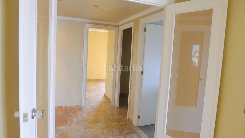 Foto 540c4f65-a733-4c9c-8ce0-7f31c4dca298. Lloguer pis amb calefacció aparcament a Barrio del Nervión Sevilla