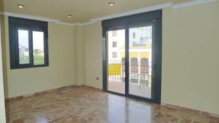 Lloguer Pis  Andalucia. Piso en alquiler en nervin  avda. andaluca, 4 dormitorios.