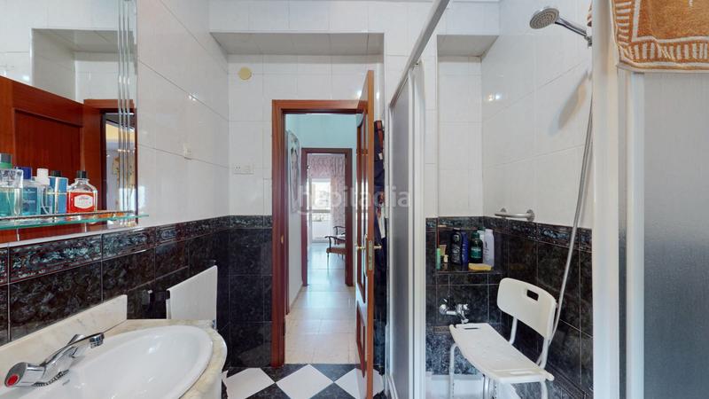 Foto c889432c-c0c0-4af7-bc4b-d344589c5c5b. Casa  en venta , 3 dormitorios. en Barrio Alto San Juan de Aznalfarache