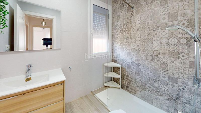 Foto e083ecf2-0313-4b1d-b991-c630c24aefb0. Casa adosada  en venta en vértice, 3 dormitorios. en Bormujos