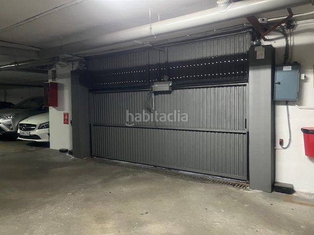 Foto 87002270-f0dd-42d9-b3d1-835b962e99ef. Pis amb calefacció aparcament piscina a Urbadiez - Entrepuentes Sevilla