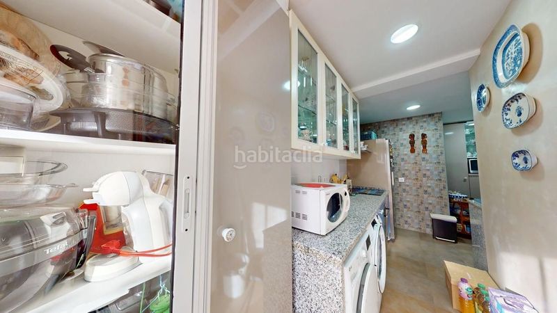Foto a0463235-7857-44d6-8923-fccd176cf75b. Pis amb calefacció aparcament piscina a Urbadiez - Entrepuentes Sevilla