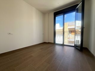 Miete Etagenwohnung in San Gil. Piso en alquiler en centro  alameda, 2 dormitorios.