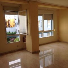 Lloguer Pis a La Calzada - La Florida. Piso en alquiler en nervión  calle luis montoto, 3 dormitorios.