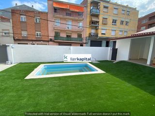 Casa  Carrer tarragona. Espectacular casa con piscina y jardín privado en pardinyes!!