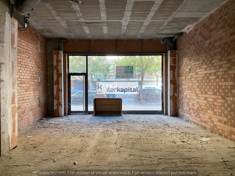 Foto 01daf482-f4f4-4045-b081-0d7463f17cb6. Affitto locale commerciale in Cappont Lleida