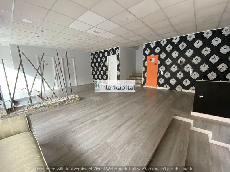 Foto 56b7362b-4b52-41a3-820c-e54c99ba7e5a. Local comercial a Cappont Lleida