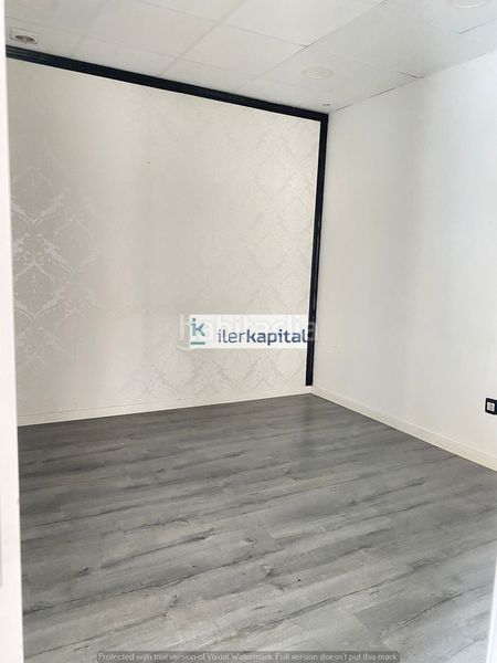 Foto 84d8cb94-8af6-4e7c-ae6d-4fcce3d535e5. Local comercial a Cappont Lleida