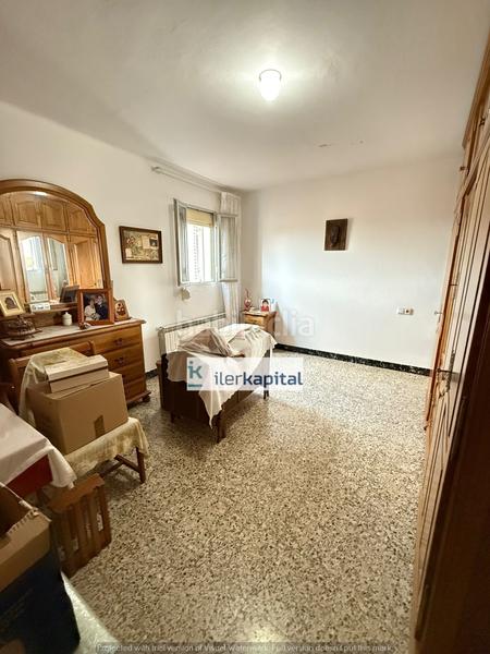 Foto 18493fa1-a90d-40aa-8cd6-a18680891106. House with heating in Almenar