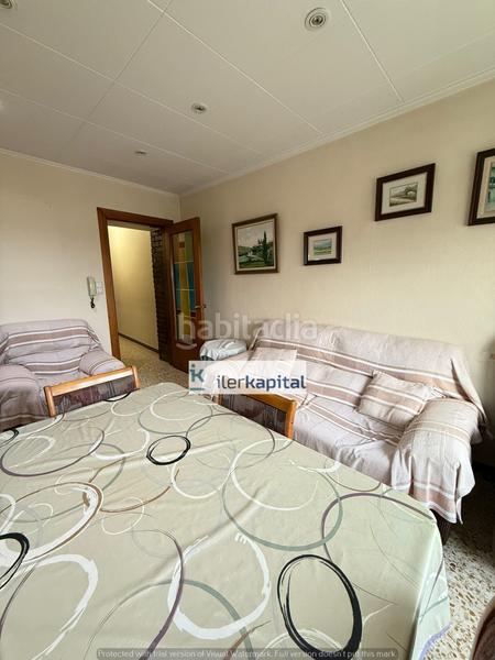 Foto 750e5eef-642d-491d-b9cd-4c43d93df9ef. House with heating in Almenar