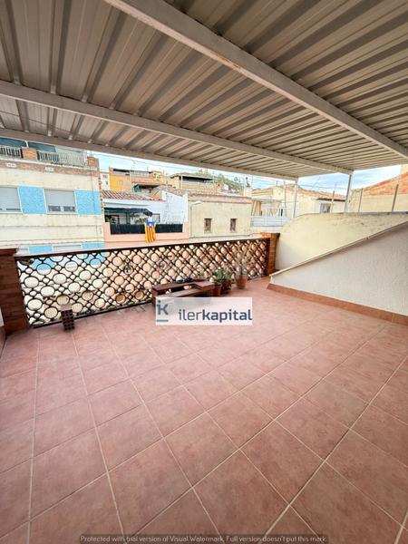 Foto bc80f718-8277-4485-9428-fe32ec74389e. House with heating in Almenar