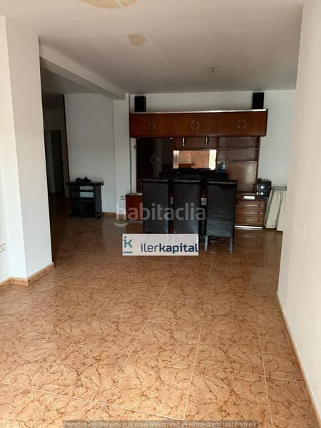 Foto 320a438c-bbac-4102-bd86-696f17e7d228. Masía en Almacelles