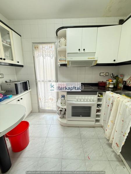 Foto 66171bce-5b93-4d10-8fc3-c19a5ccbc97e. Pis amb calefacció a Joc de la Bola - Camps d'Esports Lleida